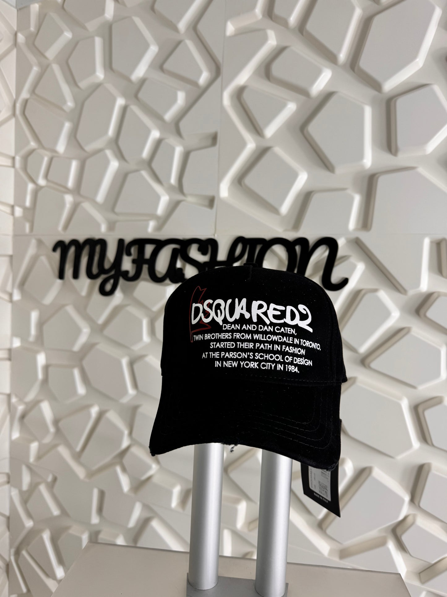 Cappellino dsquared2