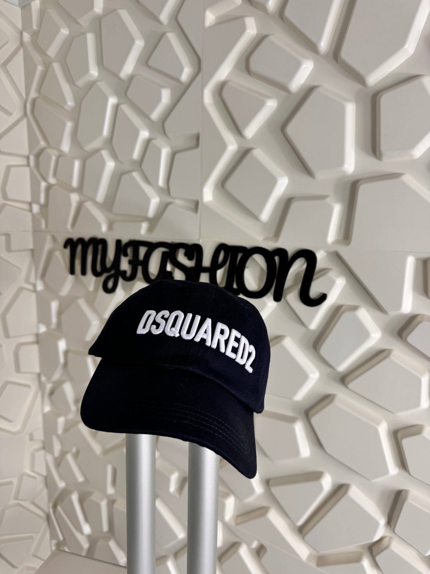 Cappellino dsquared2