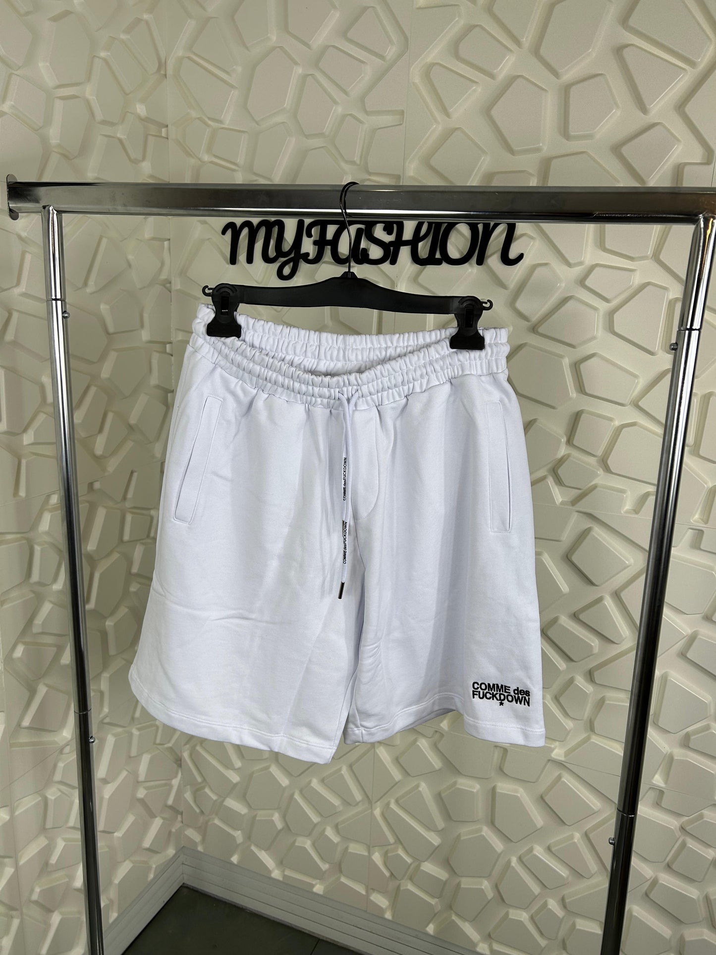 Comme des fuckdown