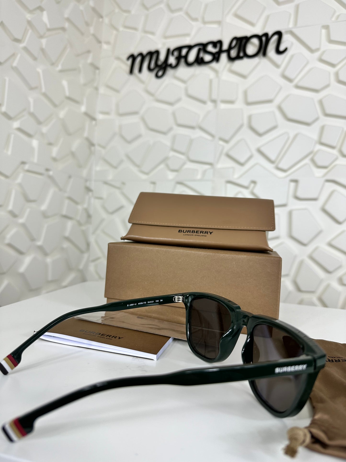 Occhiali da sole burberry